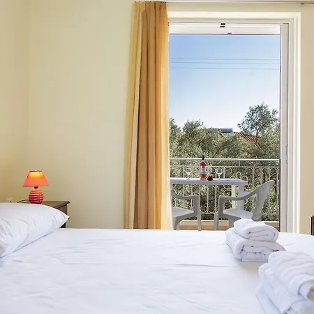 L Apartment
