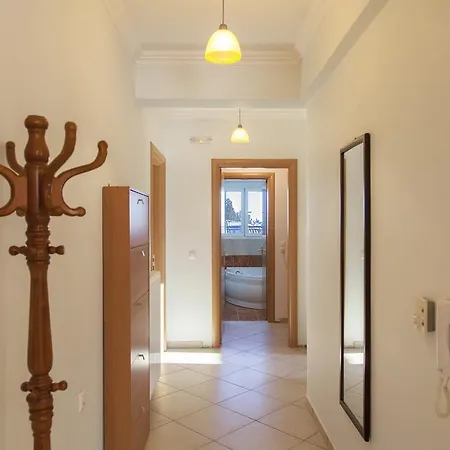 Apartment L Apolpaina
