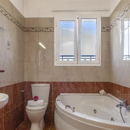 Apartment L