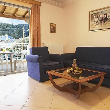 L Apartment Apolpaina